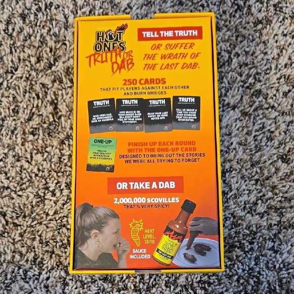 Truth or Dab The Game - Yellow - Picture 3 of 3